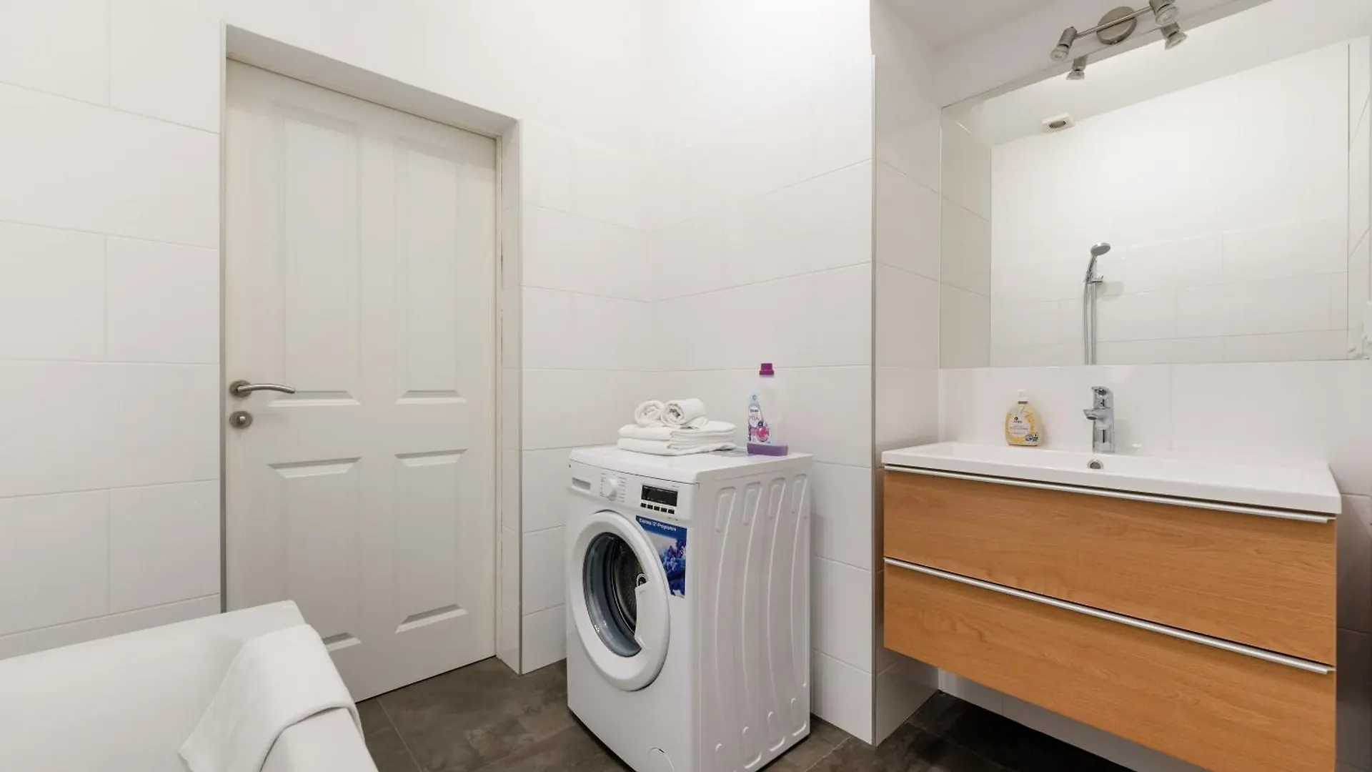 Appartement Zentrale Lage Mit Direkter Anbindung Ans Zentrum à Vienne